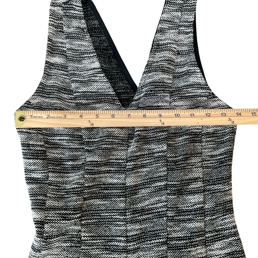 Banana Republic Gray Textured Fit & Flare Dress | Size 6 NWT - Picture 10 of 10